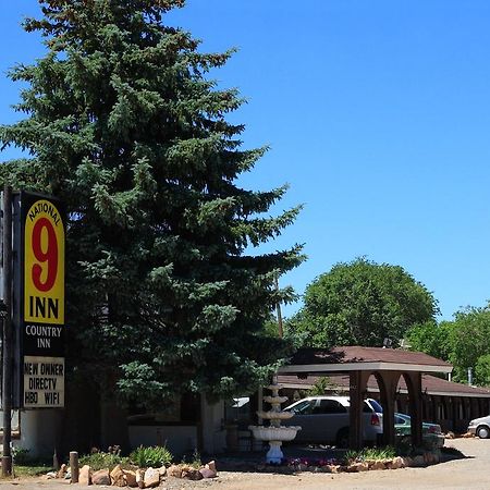Country Inn Motel Dove Creek Exteriör bild